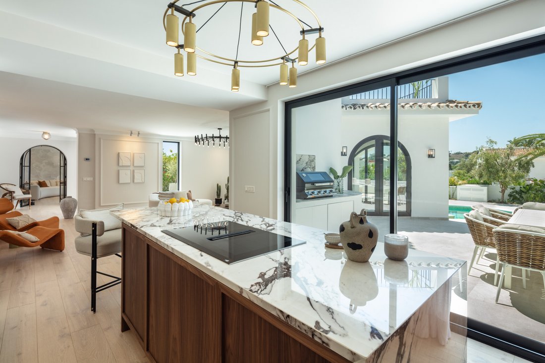 Villa in Marbella, Andalusia, Spain 4 - 13249580