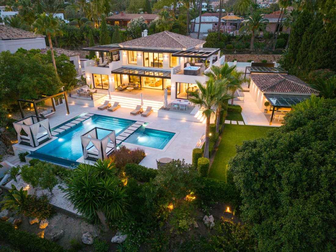 Villa in Marbella, Andalusia, Spain 1 - 13249582
