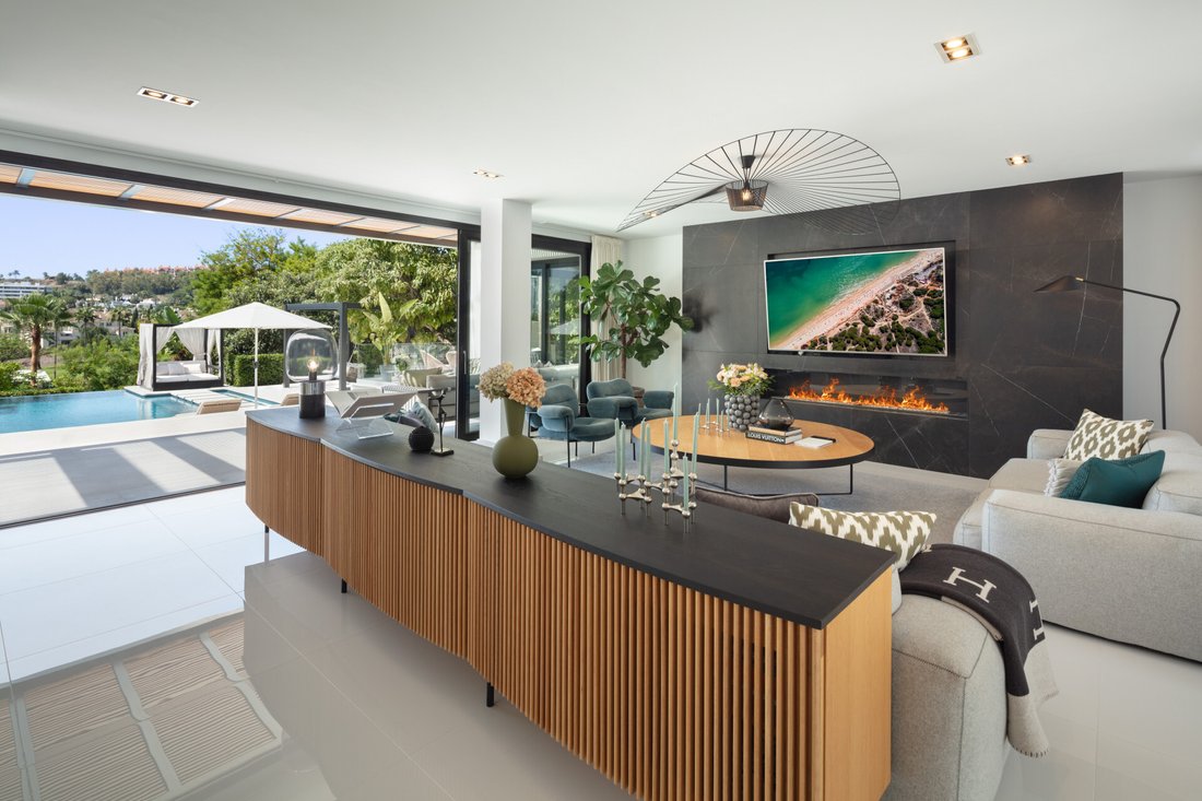 Villa in Marbella, Andalusia, Spain 4 - 13249582