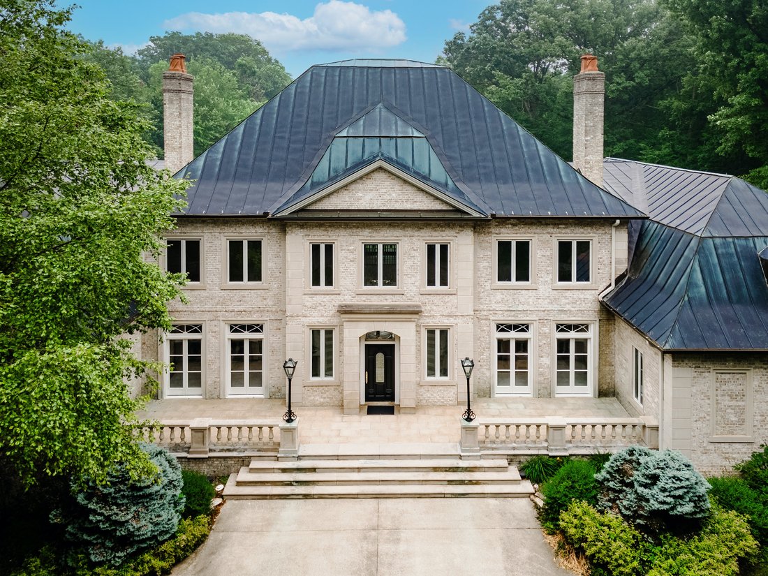 Magnificent Estate In Sw Fort Wayne In Fort Wayne, Indiana, United