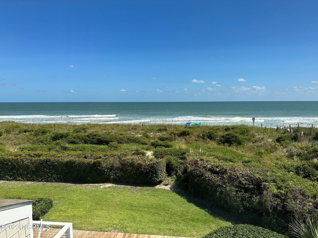 Rare Oceanfront Townhouse In Wrightsville Beach, North Carolina, United
