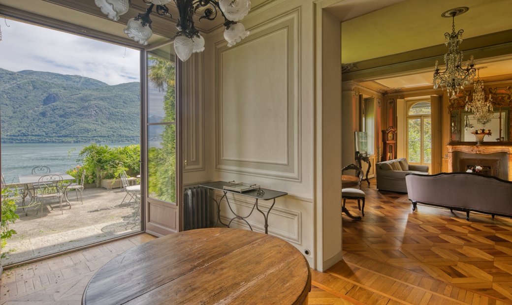 Lakefront Historical Mansion With Private Dock In In Cannobio, Piedmont