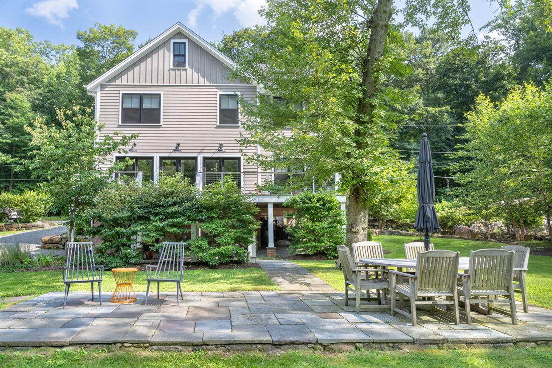 Open Plan Contemporary In Sparkill, New York, United States For Sale