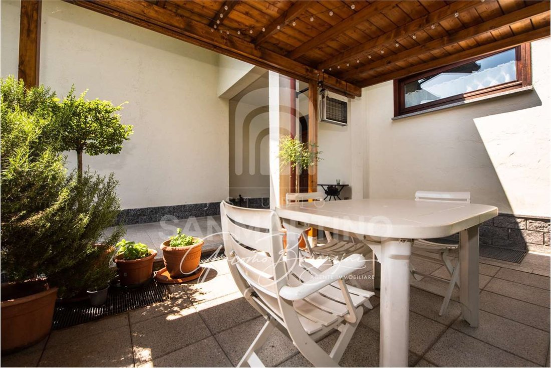 Villa in Gavirate, Lombardy, Italy 5 - 13254948