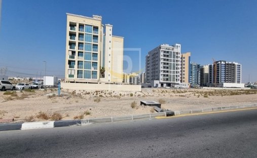 Luxury land with balcony for sale in Nadd Al Hamar, Dubai, Dubai ...