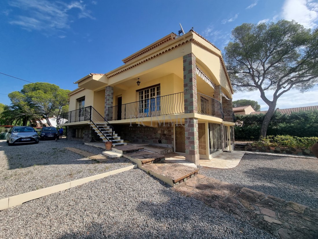 Villa in Boulouris, Saint-Raphaël, France 3 - 13256177