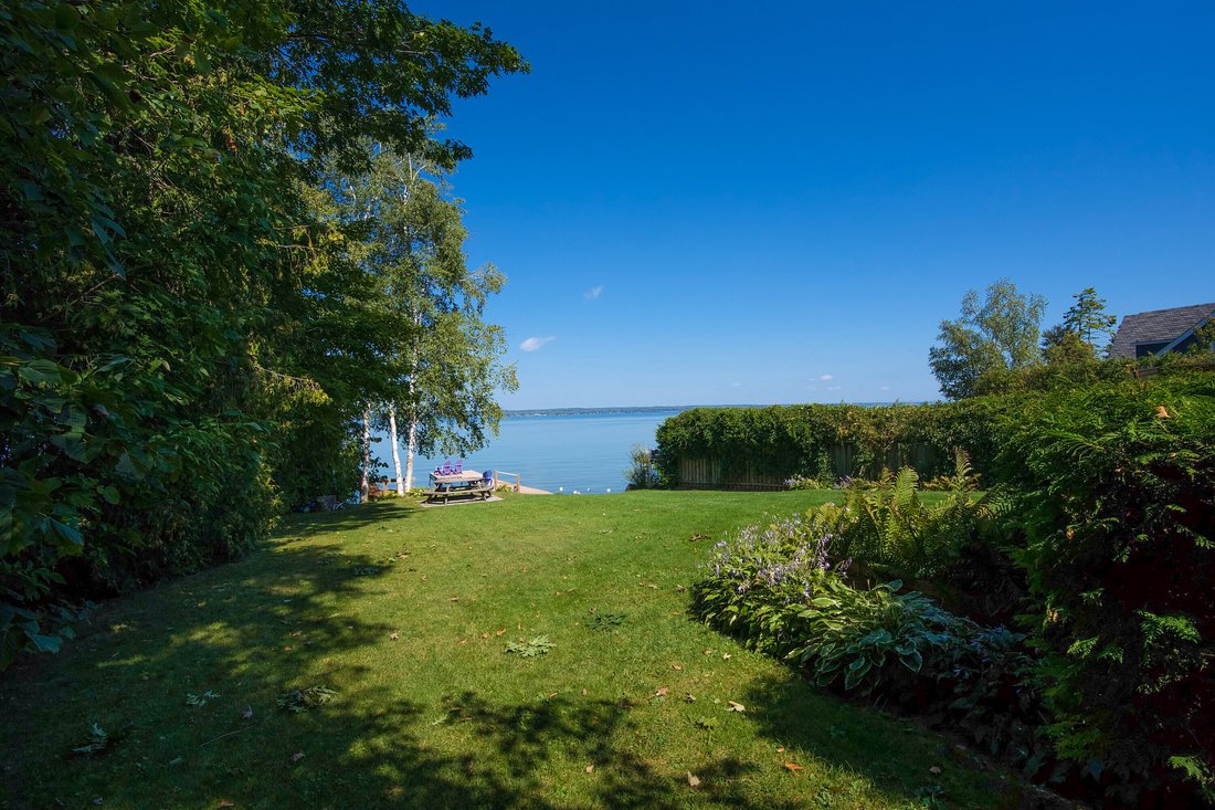 Getaway Big Bay Point In Innisfil, Ontario, Canada For Sale (13253457)