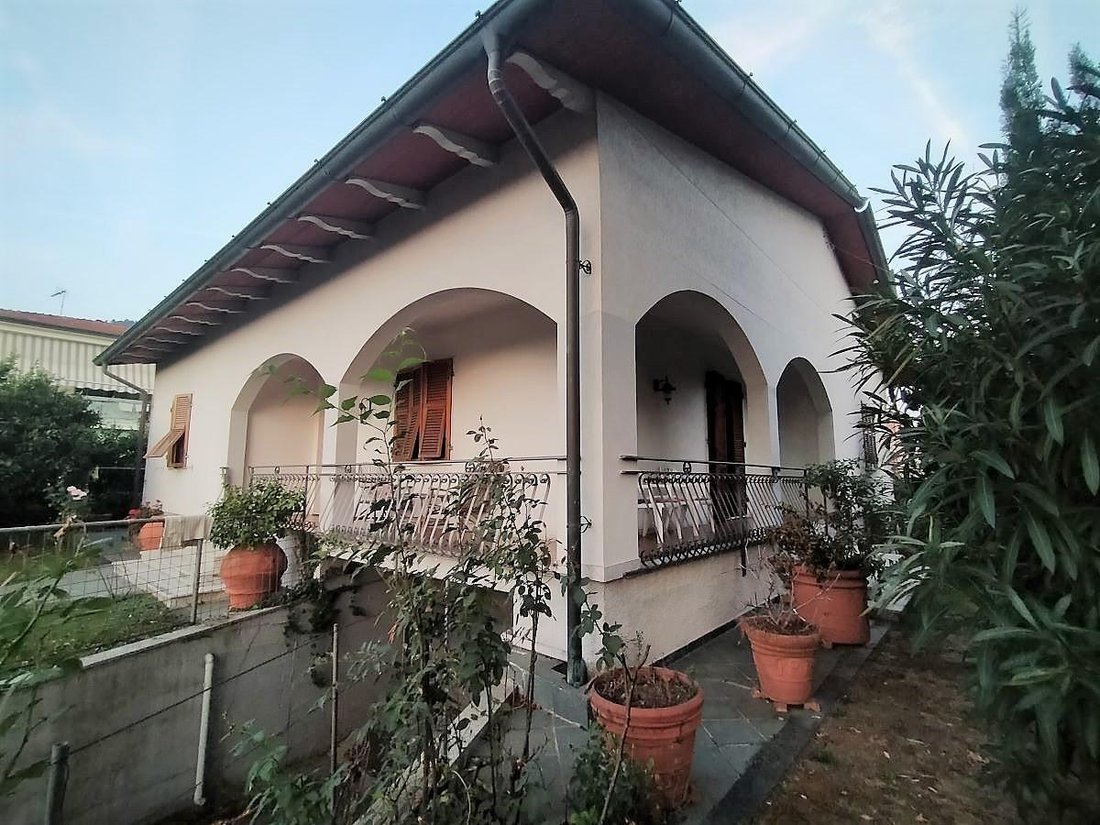 House in Cervara - Turano - Quercia, Massa, Italy 1 - 13258379