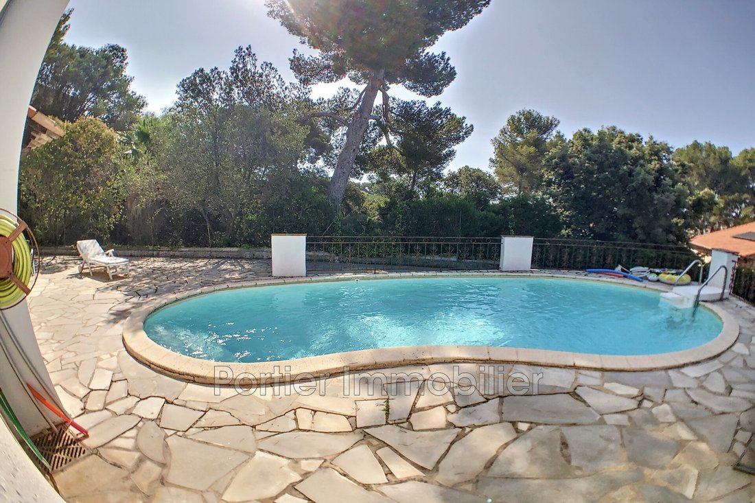 Villa in Maurice Jeanpierre, Le Cannet, France 2 - 13257261