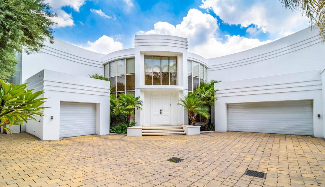 Experience Ultimate Luxury Living In In Sandton, Gauteng, South Africa