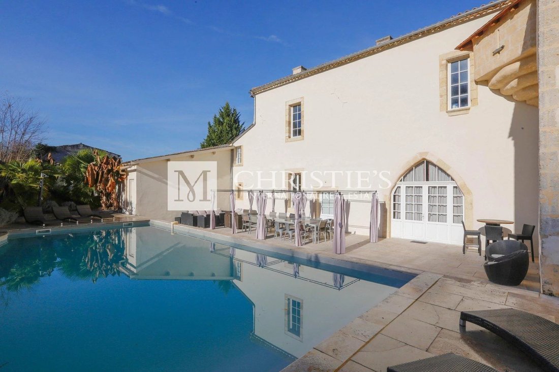 House in Bordeaux, Nouvelle-Aquitaine, France 4 - 11797293