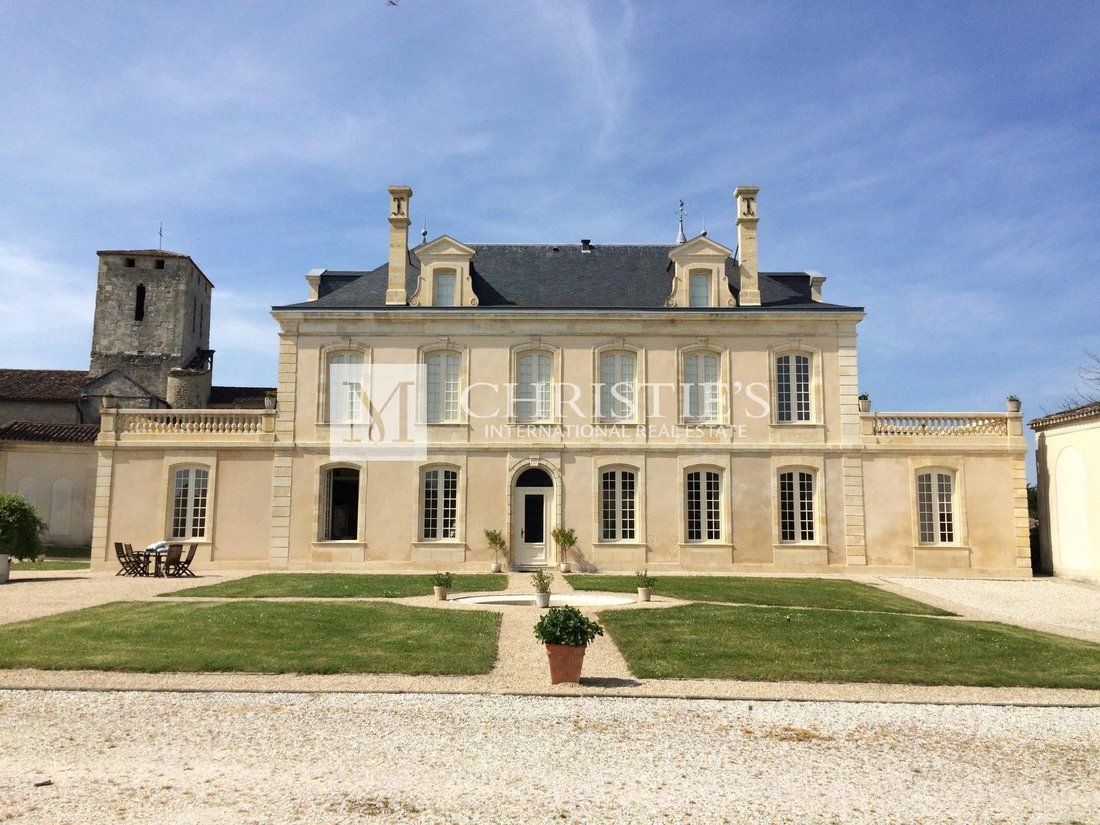 House in Taillan-Médoc, Nouvelle-Aquitaine, France 3 - 11188275