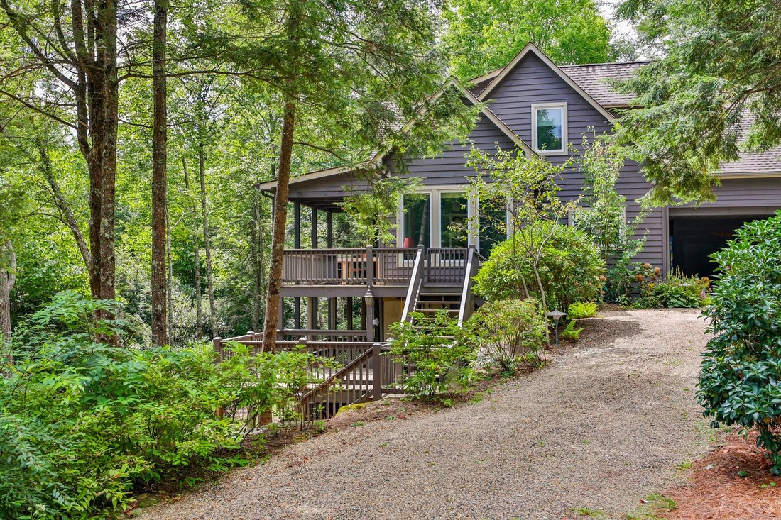 2020 Cullasaja Club Drive, In Highlands, North Carolina, United States For Sale (13260278)