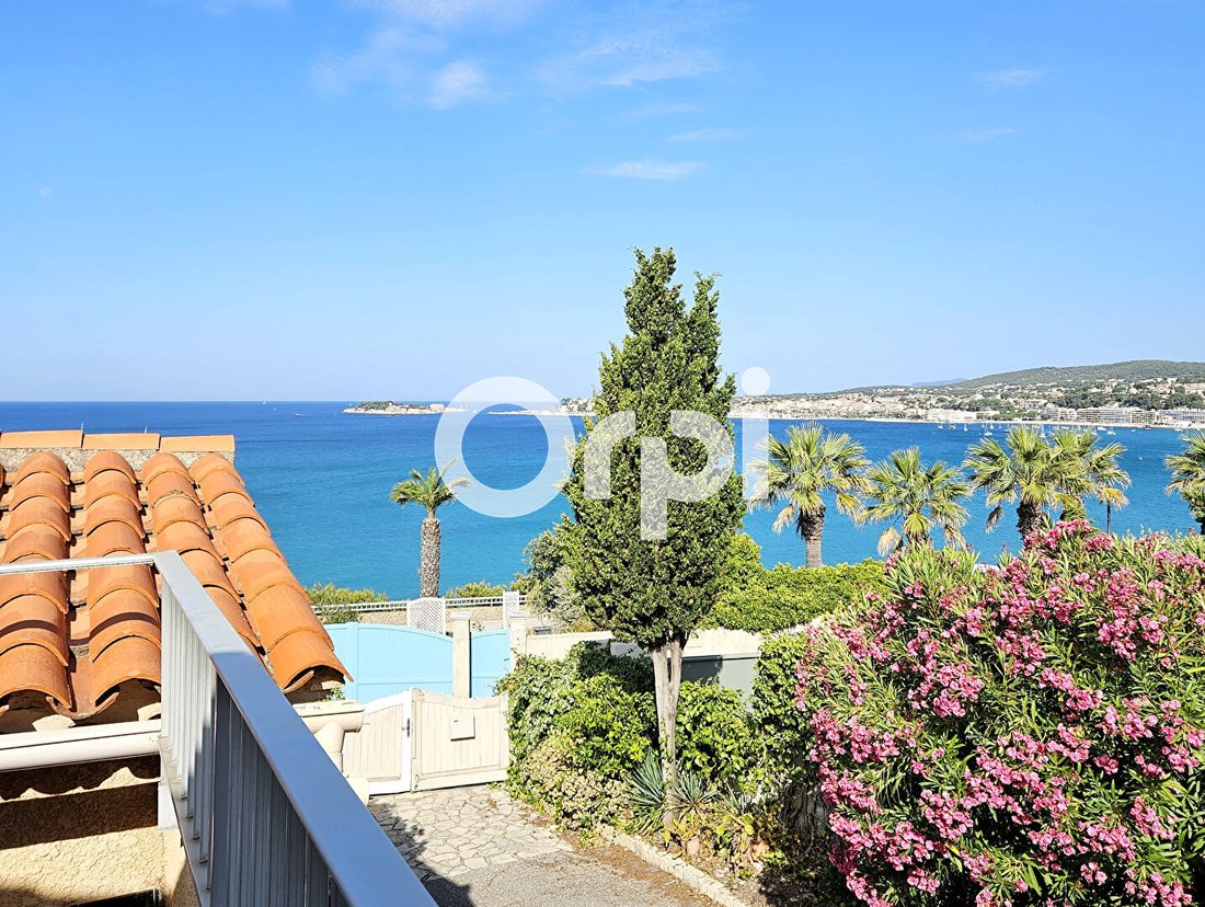 House in Sanary-sur-Mer, Provence-Alpes-Côte d'Azur, France 1 - 13263852