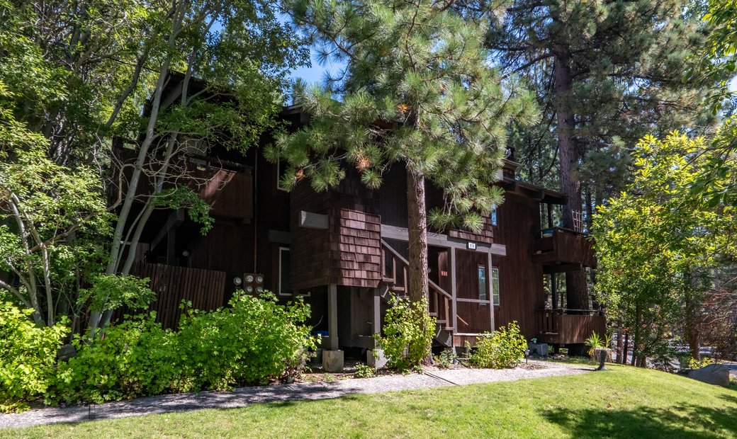 Creekside Condo In The Heart Of In Incline Village, Nevada, United