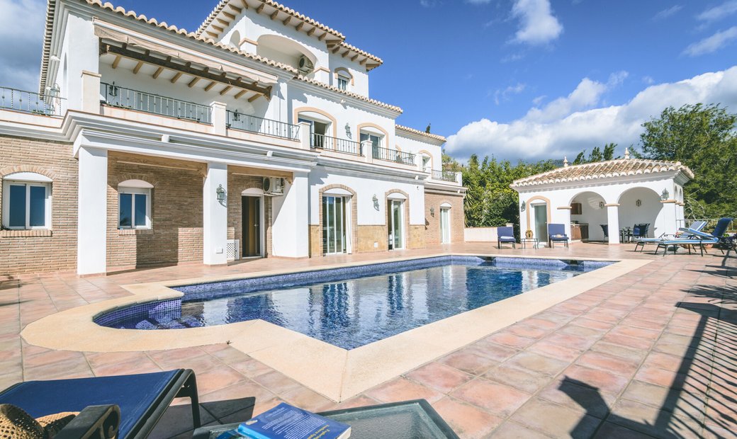 Luxurious Villa In Exclusive Cortijo San Rafael In Frigiliana