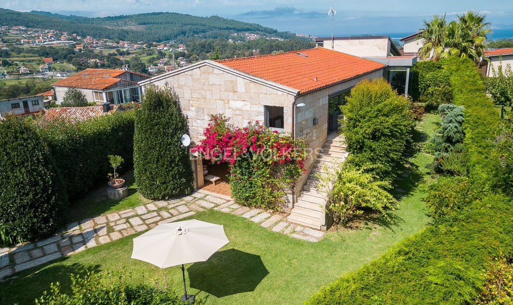 Baiona Villa In Baiona, Galicia, Spain For Sale (13265265)