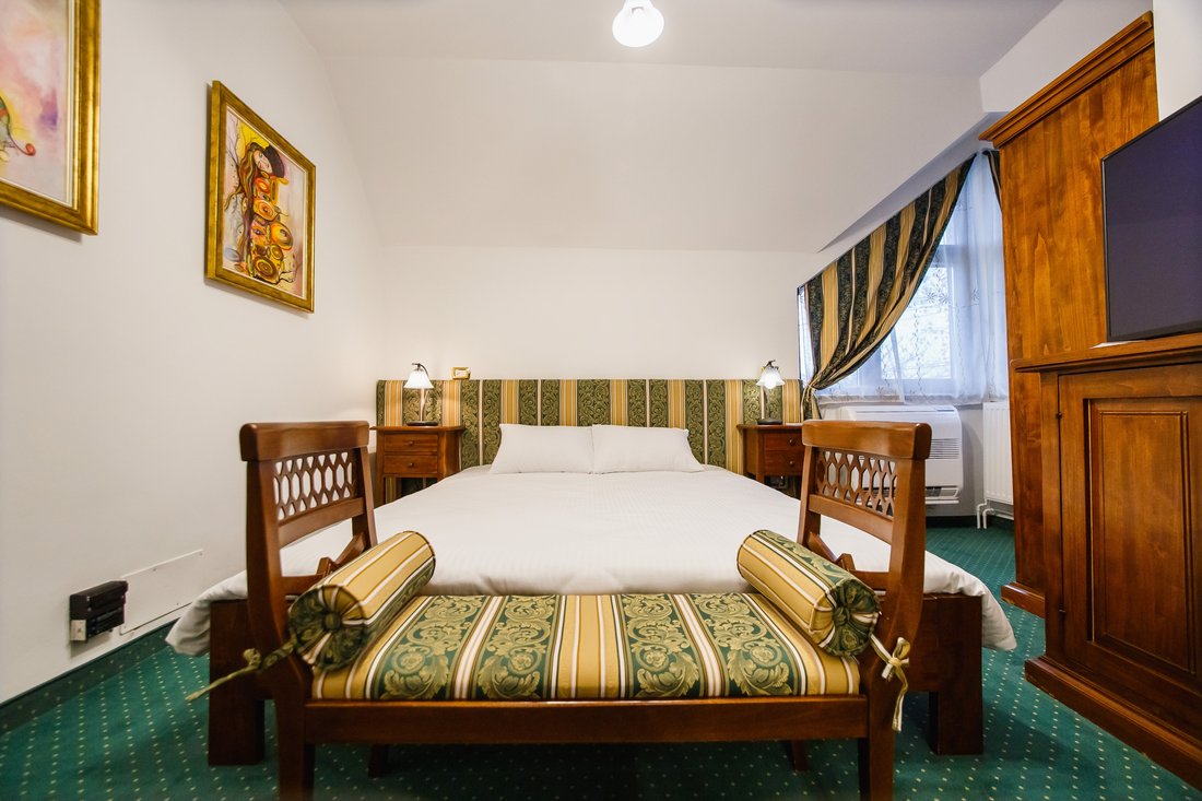 House 3, Tourist Guesthouse In Oradea In Oradea, Bihor County, Romania