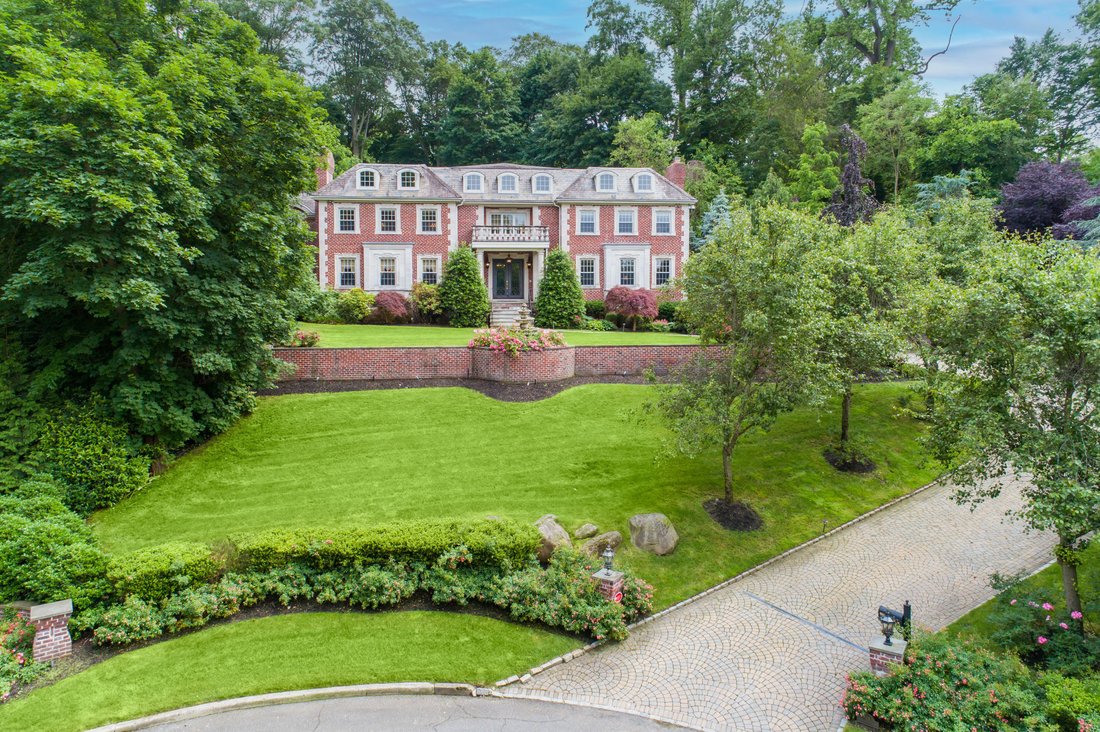 88 Walter Lane, Manhasset, Ny, Dans Manhasset, état De New York, états