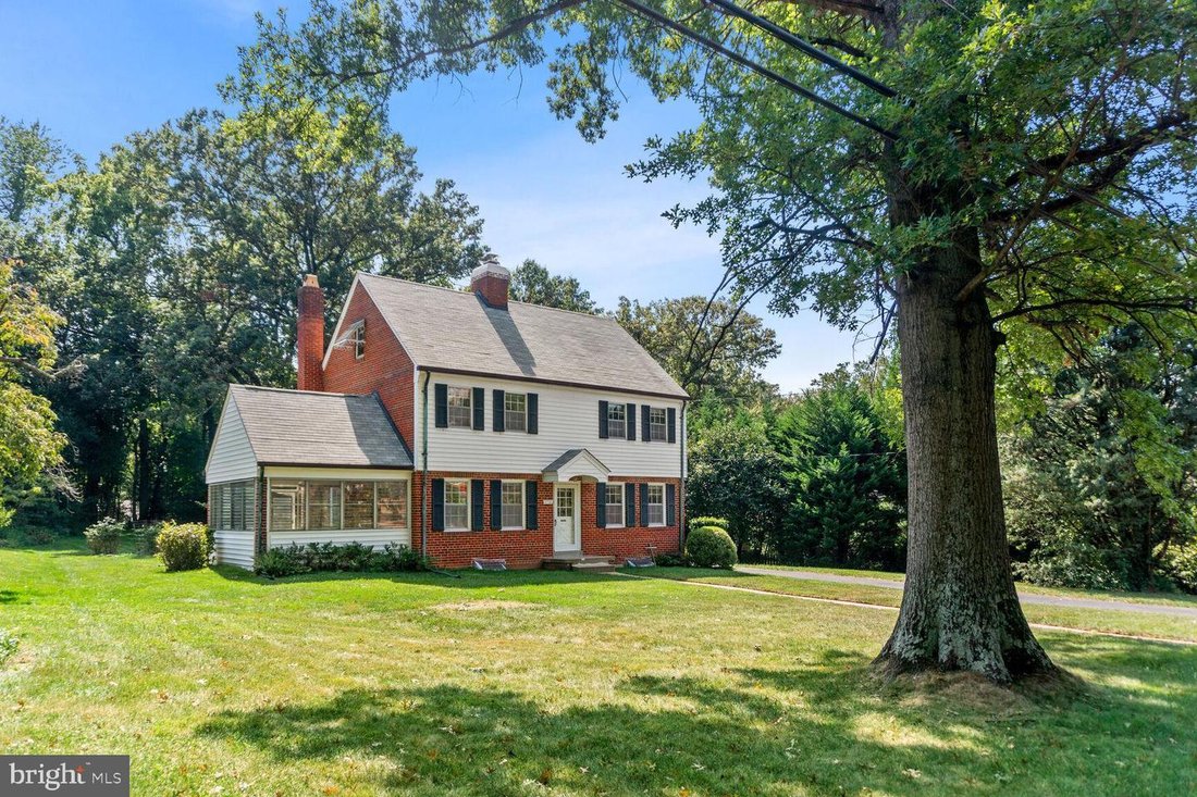 Traditional Three Bedroom Colonial On A In Kensington, Maryland, United