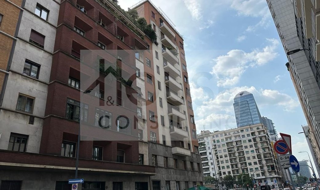 Milano Apartment In Milan, Lombardy, Italy For Sale (13261819)