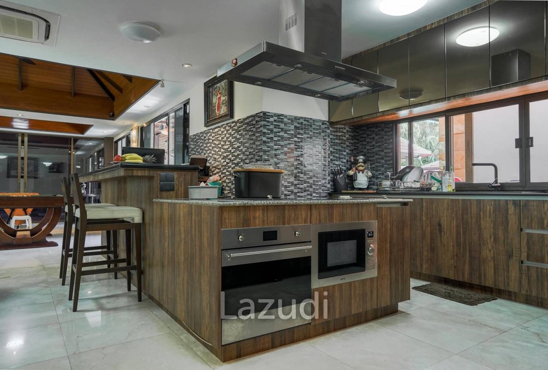 Villa in Choeng Thale, Phuket, Thailand 2 - 13273753