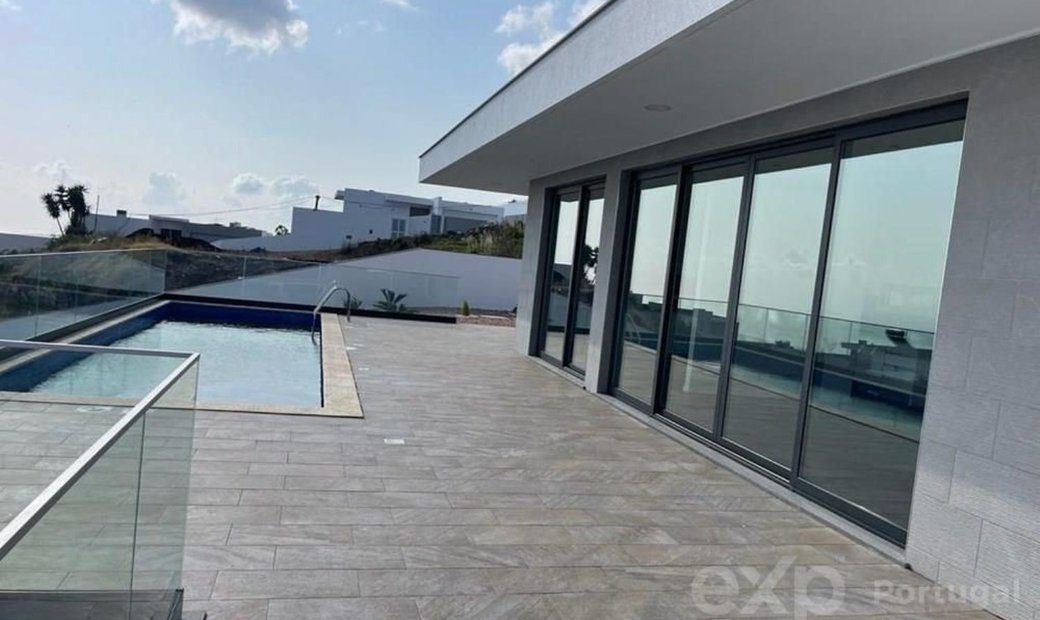 Prazeres House In Prazeres, Madeira, Portugal For Sale (13280256)