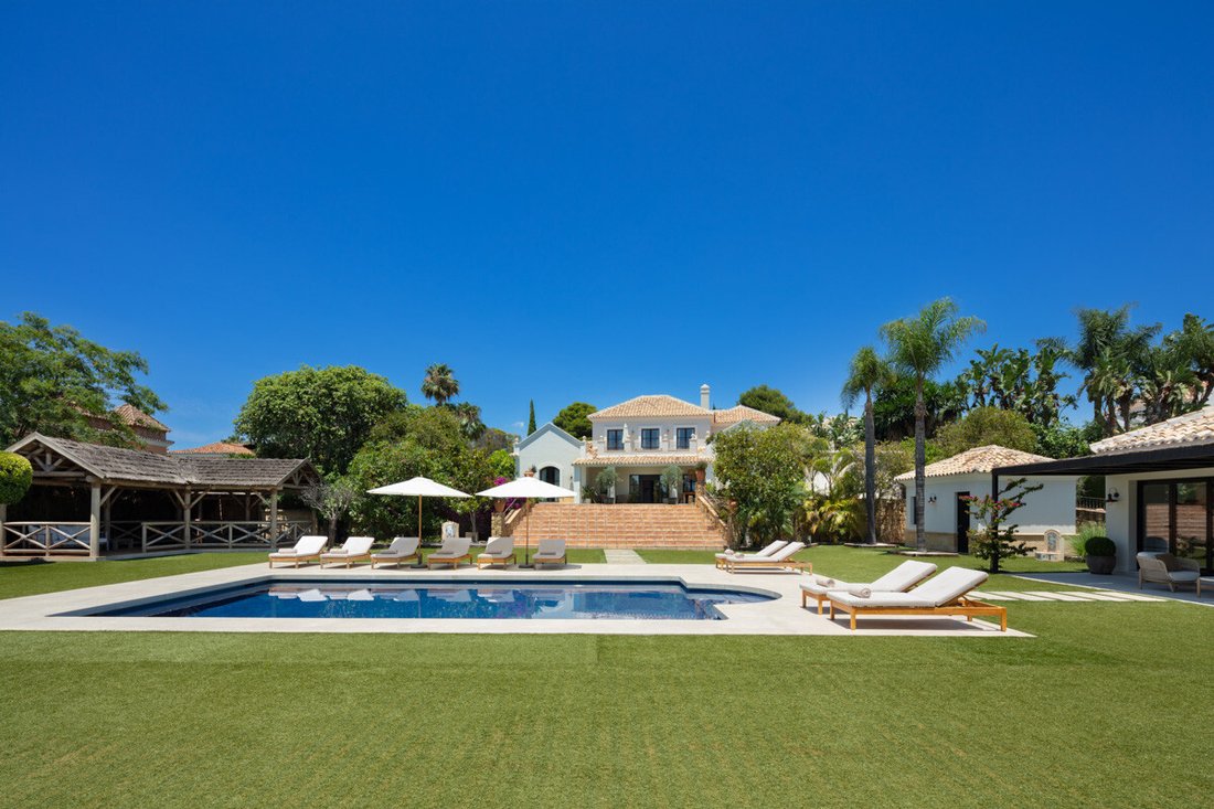Villa in Estepona, Andalusia, Spain 5 - 13273936