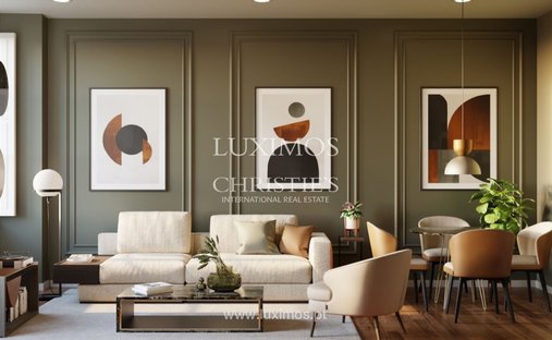 Apartment in Cedofeita, Santo Ildefonso, Se, Miragaia, Sao Nicolau e Vitoria, Porto District, Portugal 1
