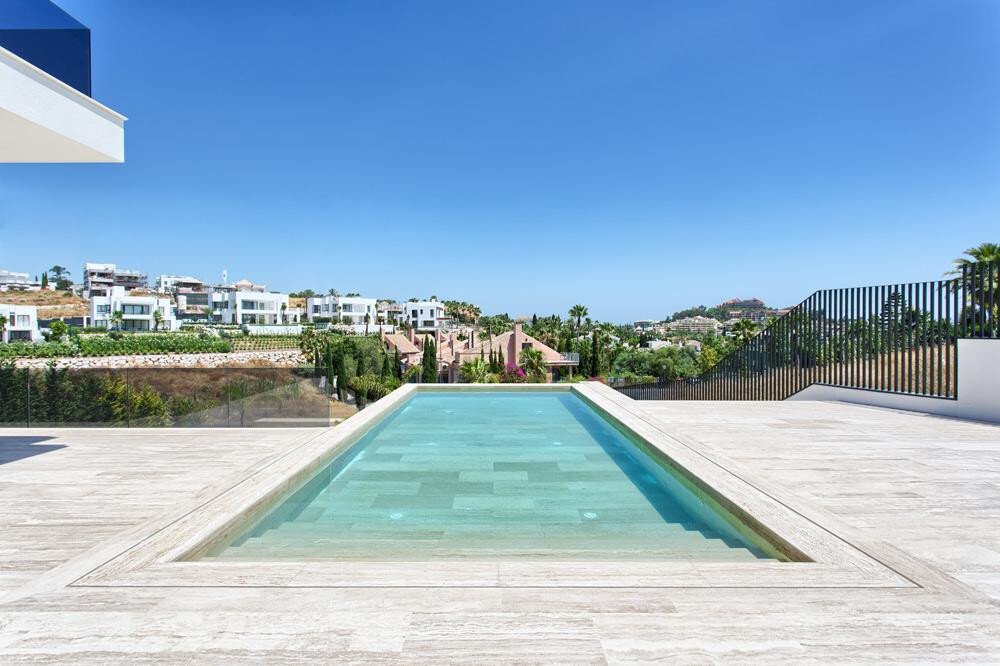 Villa à Nueva Andalucia, Marbella, Espagne 3 - 13273928
