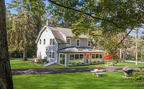 House in Woodbury, New York, United States 1