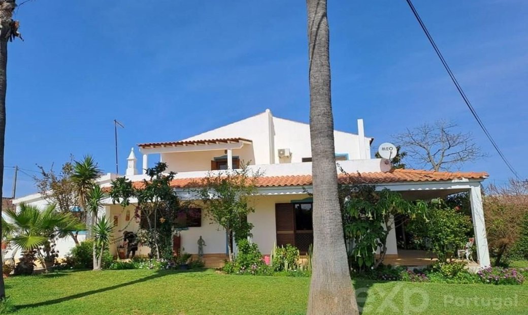 Quarteira House In Quarteira, Algarve, Portugal For Sale (13274395)