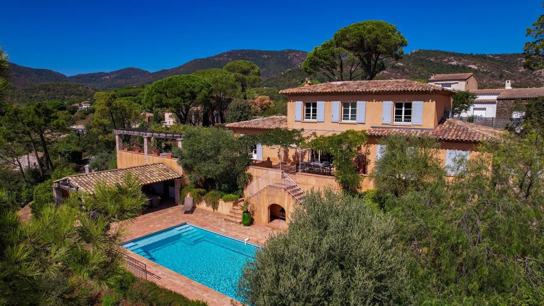 Le Plan De La Tour In Le Plan De La Tour, Provence Alpes Côte D'azur