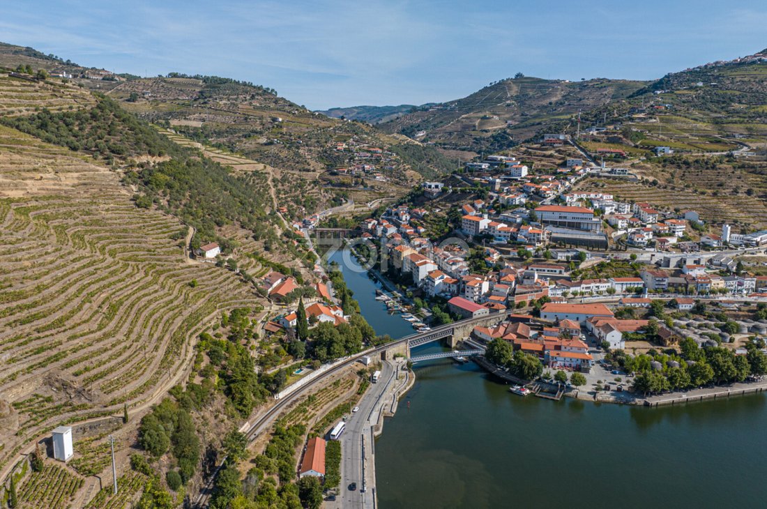 Alijó Land Urban In Pinhão, Vila Real District, Portugal For Sale