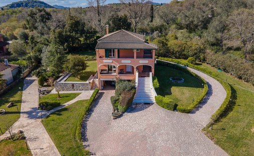 Villa en Corfou, Peloponnese, Western Greece and the Ionian, Grèce 1