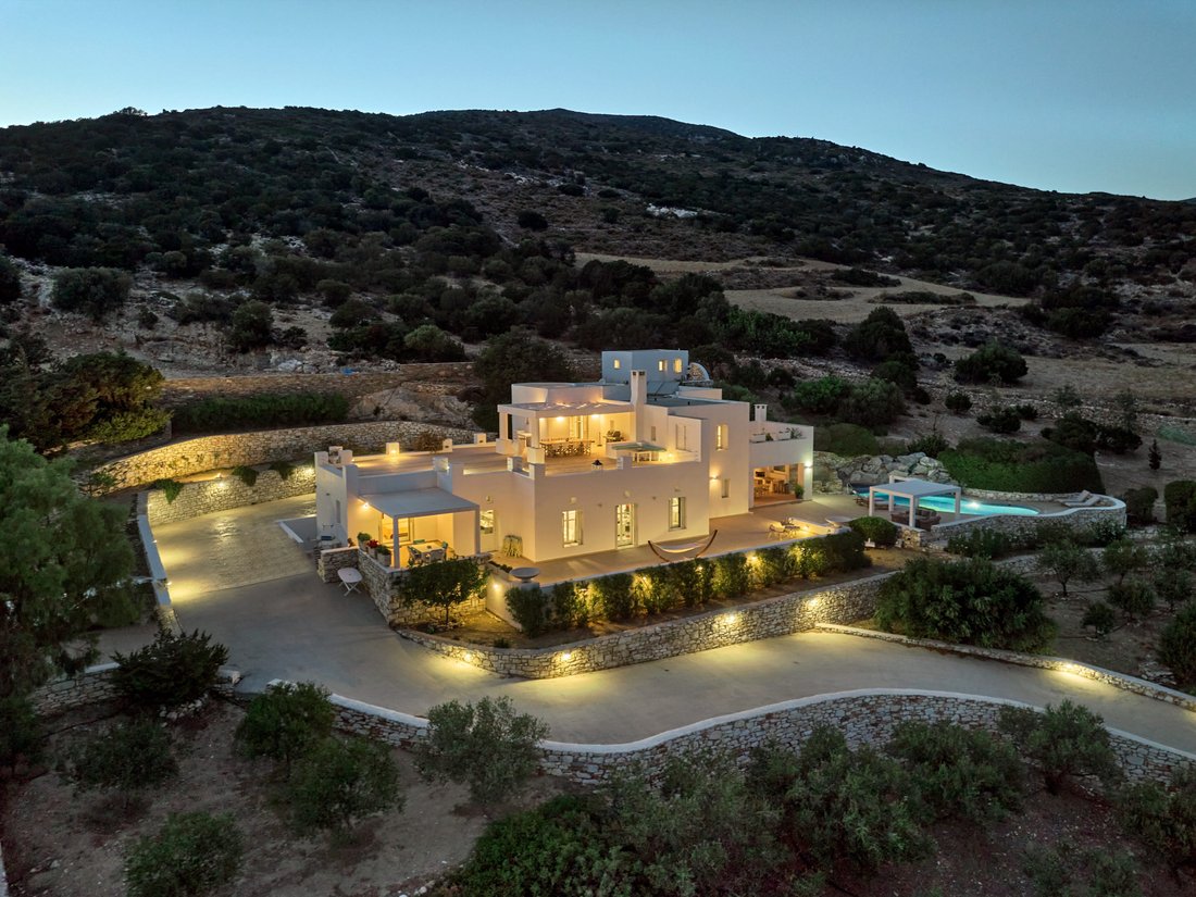 House in Paros, Aegean, Greece 1 - 13281480
