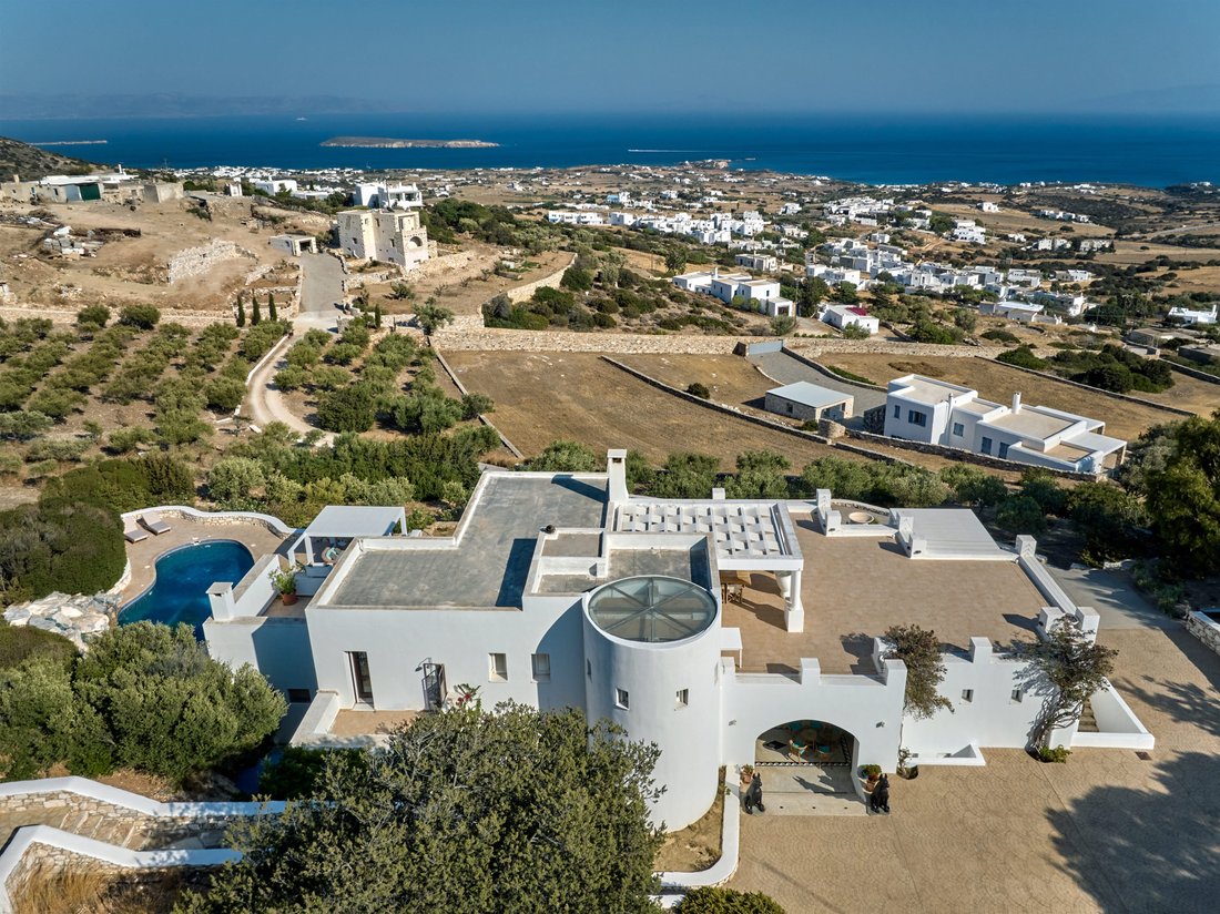 House in Paros, Aegean, Greece 2 - 13281480