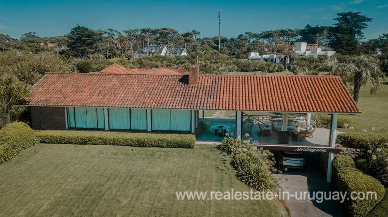 Villa in Punta del Este, Maldonado Department, Uruguay 4 - 13281455