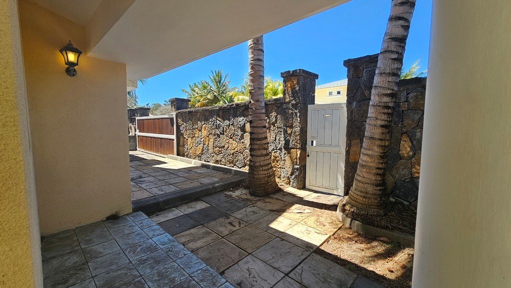 Semi Detached House Of 232m² Each In Blue Bay, Grand Port District