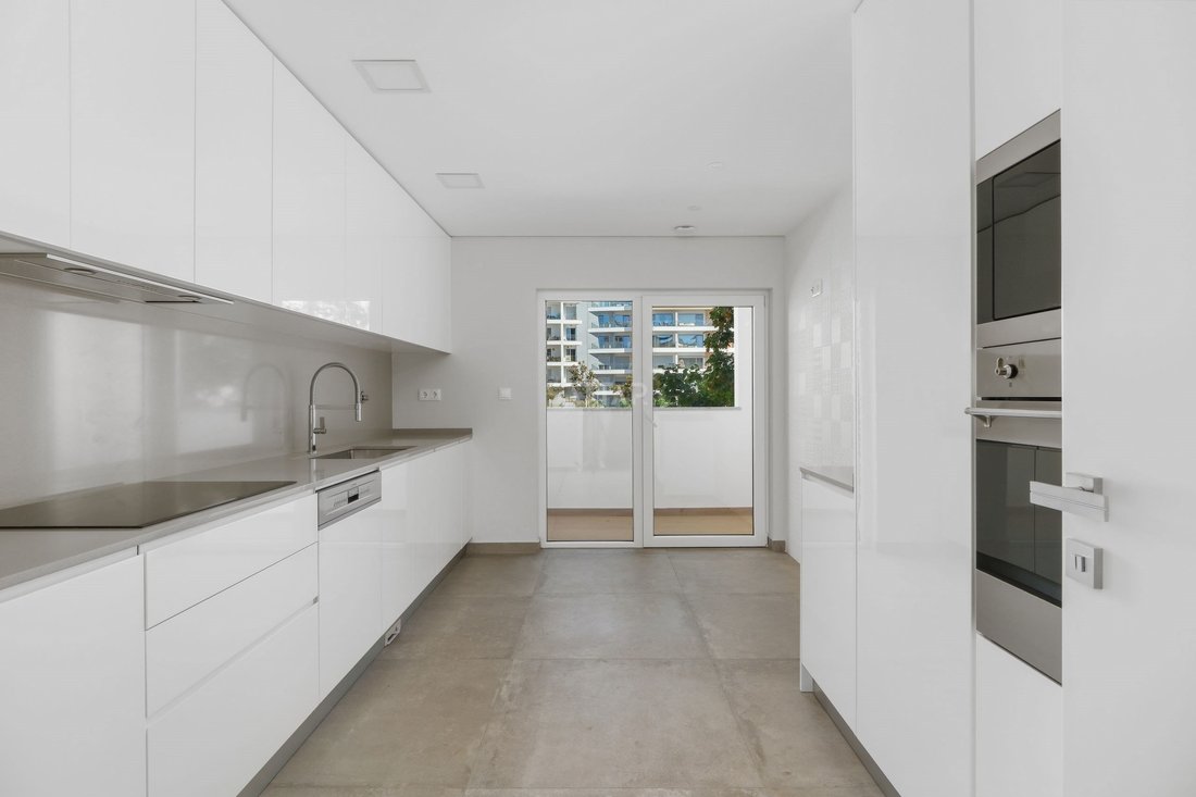 Apartment in Carcavelos e Parede, Lisbon, Portugal 4 - 13281611