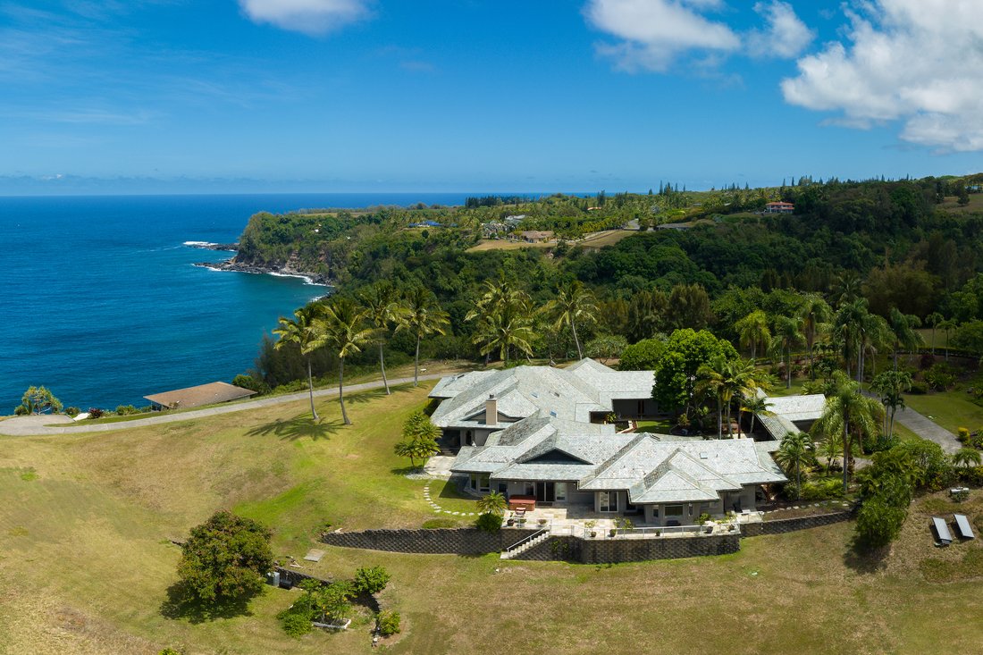 20 Acre Magnificent Maui Oceanfront In Haiku Pauwela, Hawaii, United ...