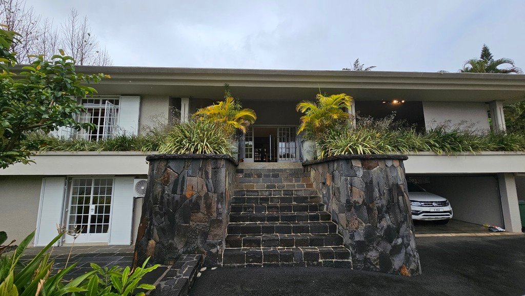 Luxurious Duplex Villa In Vacoas Phoenix, Plaines Wilhems District