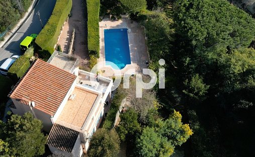 House in Grimaud, Provence-Alpes-Côte d'Azur, France 1