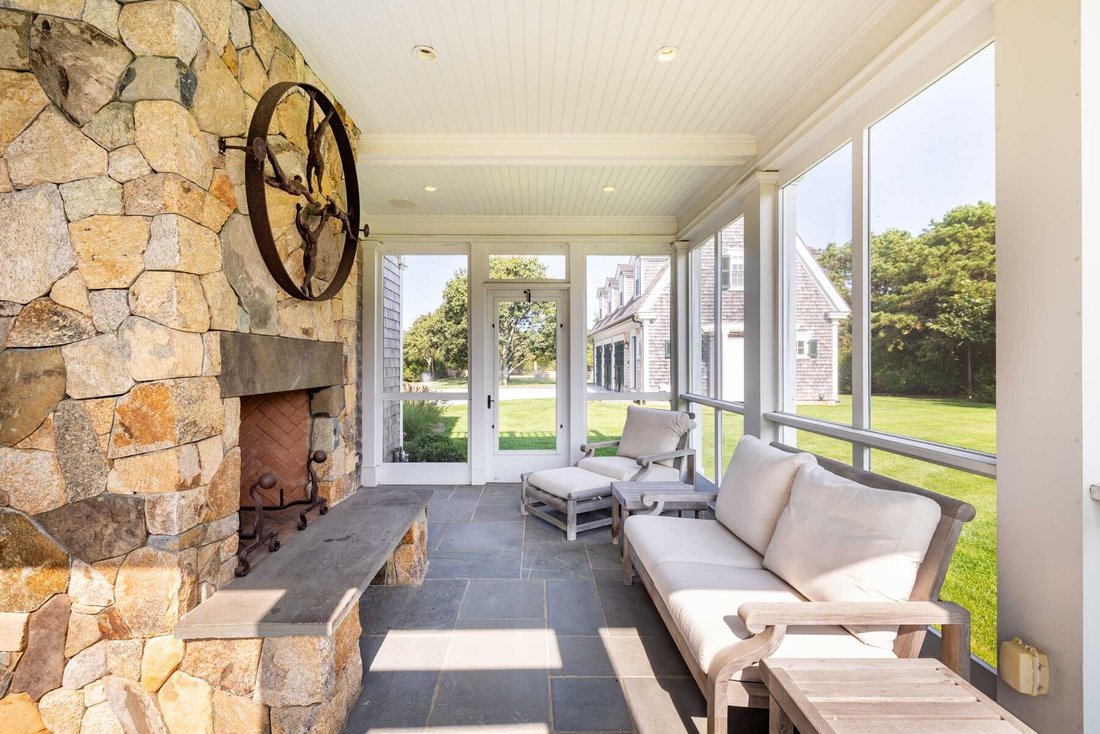 House in Edgartown, Massachusetts, United States 4 - 13281558