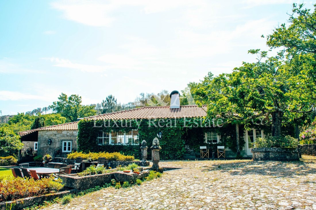 Estate In Minho In Mentrestido, Viana Do Castelo District, Portugal For