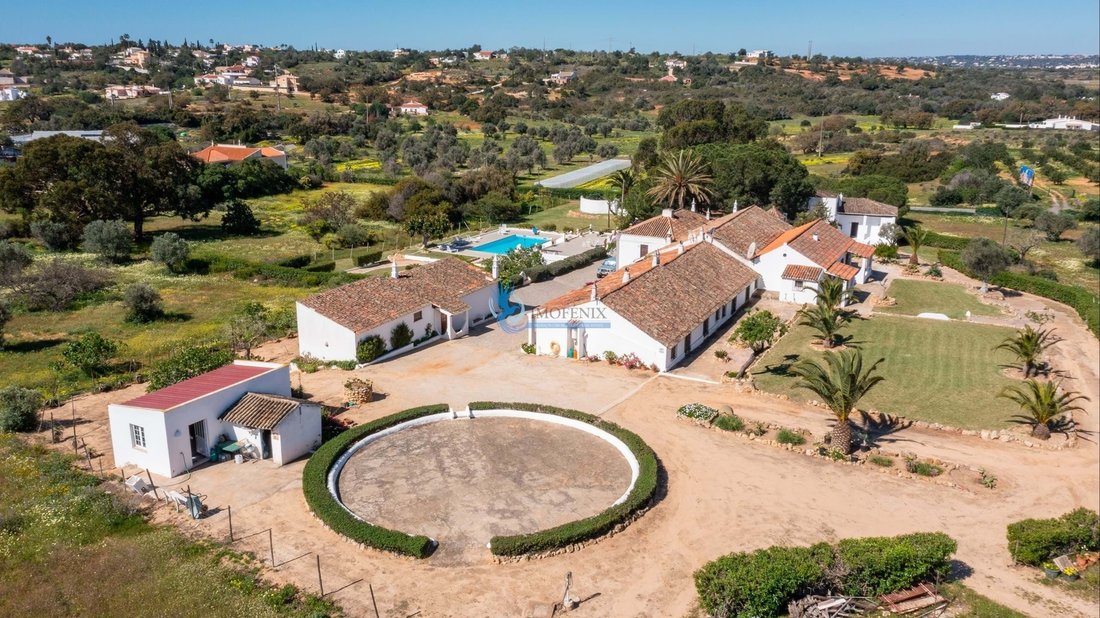 Farm Located Between Guia And Vale De Parra In In Albufeira, Algarve
