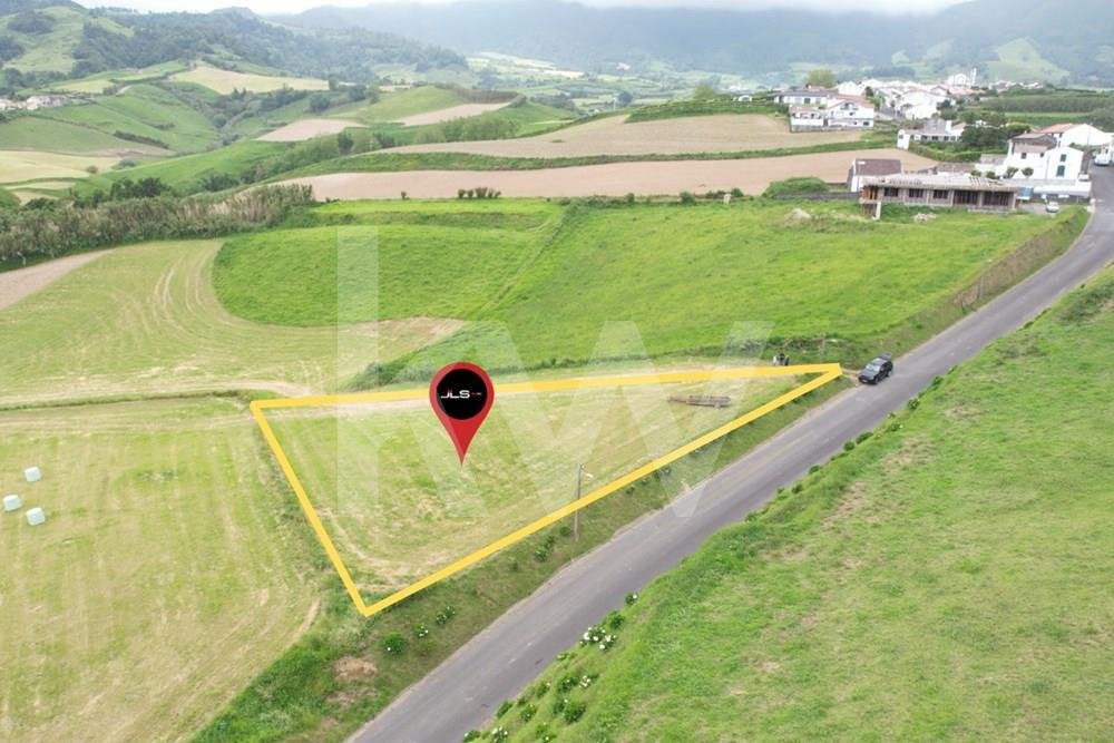 Terreno Na Povoação, Ilha De São Miguel, Com In Povoacao, Azores