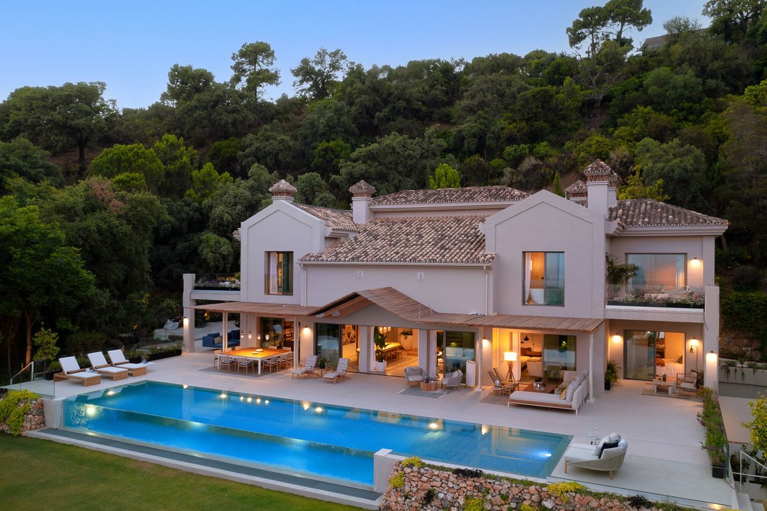 Villa in La Zagaleta, Benahavis, Andalusia 1 - 13284602