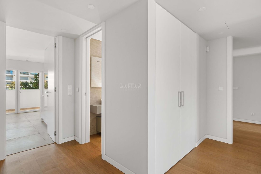 Apartment in Carcavelos e Parede, Lisbon, Portugal 3 - 13281611