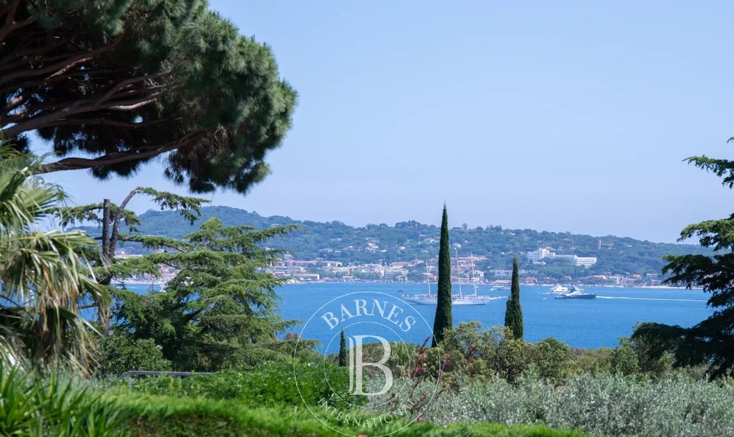 Grimaud Beauvallon In Grimaud, Provence Alpes Côte D'azur, France For